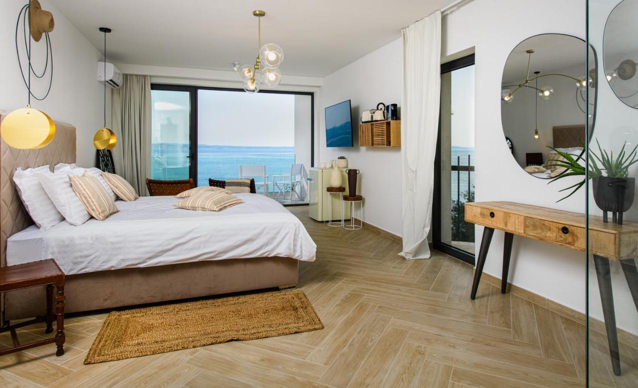 Gallery Luxury Suites & Rooms-Only Adults Сплит Екстериор снимка