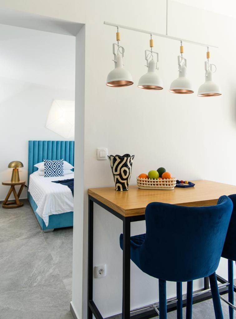 Gallery Luxury Suites & Rooms-Only Adults Сплит Екстериор снимка