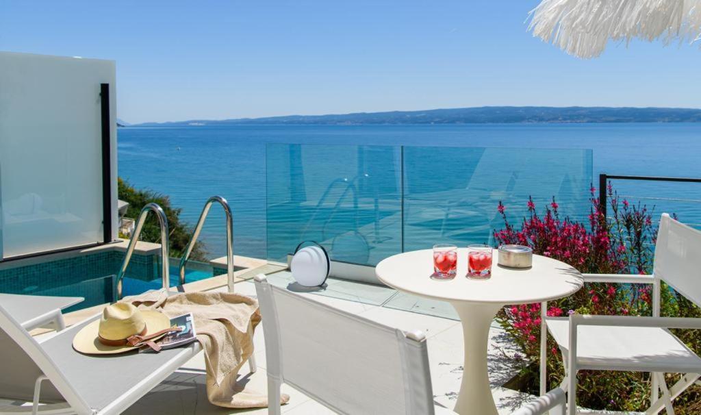 Gallery Luxury Suites & Rooms-Only Adults Сплит Екстериор снимка
